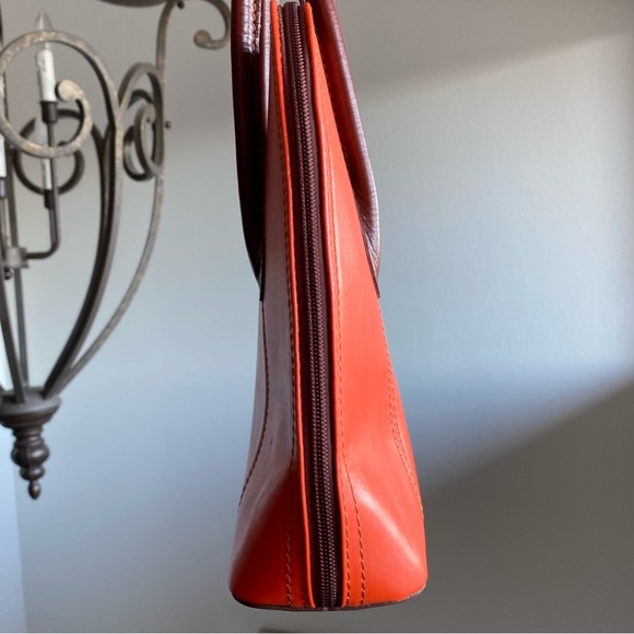 Vera Pelle Orange and Brown Leather Shoulder Bag - Picture 8 of 9